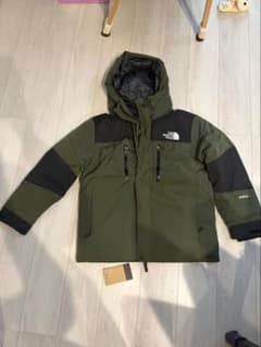 THE NORTH FACE ダウンジャケットのサムネイル