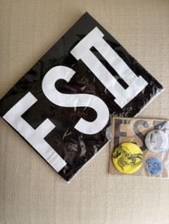 FS II Tシャツ 缶バッジセットのサムネイル
