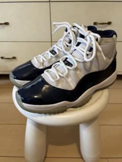 NIKE エアジョーダン11レトロ　WINLIKE82のサムネイル