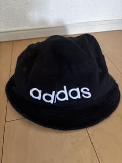 adidas バケットハット ブラックのサムネイル