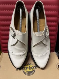 Dr. Martens Rousden ドクターマーチン ホワイト ロカビリーのサムネイル