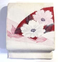 6k763 名古屋帯 絹 真綿紬 白 赤 ピンク 花柄 和装 着物 - メルカリ