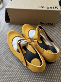 リゲッタイツモ パンプスのサムネイル