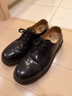 【美品】Dr.Martens 3ホール UK9 28cm ブラックのサムネイル