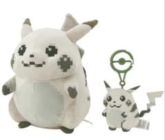 新品】はじまりのピカチュウ ぬいぐるみ・マスコットセット - メルカリ