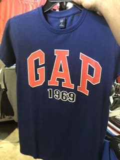 GAP   Tシャツのサムネイル