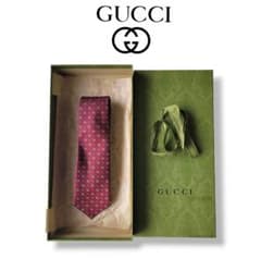【新品】 GUCCI グッチ ボルドー ネクタイ 総柄 箱付き 交渉可 新品】 GUCCI グッチ ボルドー ネクタイ 総柄 箱付き 交渉可 - メルカリ