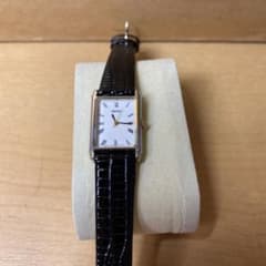 アナログ腕時計 ローマ数字 インデックス　Seiko 2P21-5040 稼動品