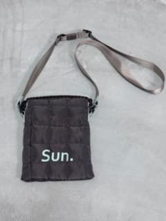 Sun. ダークブラウン サコッシュのサムネイル