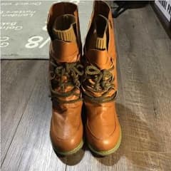 [ありす様専用]新品‼️編み上げショートブーツのサムネイル