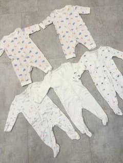 next UNIQLOロンパース5着セット　足つきのサムネイル