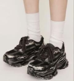 SLY aging creative sole 厚底スニーカー M 24cm SLY 即完売AGING CREATIVE SOLE SNEAKER L 24 - メルカリ