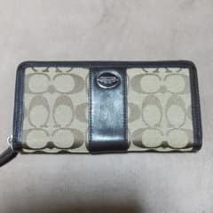 COACH 長財布のサムネイル