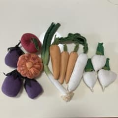 おままごと用　野菜セットのサムネイル