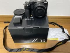 Nikon Z 30 DX 16-50 VR レンズキットのサムネイル