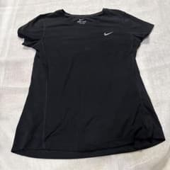 NIKE半袖のサムネイル