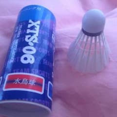 バドミントン 羽のサムネイル