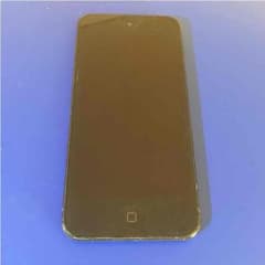 Apple iPod touch 5 16GB 即購入可能のサムネイル