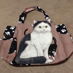 D*n様 コヤンイサムチョン♡BIG黒猫ちゃん♡BIGチューリップバッグ コヤンイサムチョン、特大チューリップバック。 肉球デザイン - メルカリ