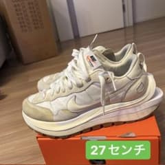 今日限定！！　ナイキ サカイ　ヴェイパーワッフル ホワイトガムのサムネイル
