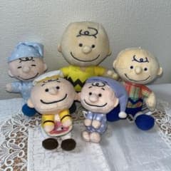 【値下げ】チャーリーブラウン　5体マスコットセットのサムネイル