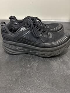 HOKA ONEONE BONDI 6 スニーカー - メルカリ