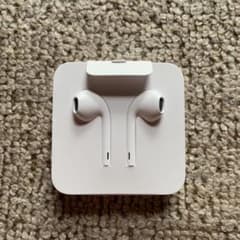 Apple純正イヤホンのサムネイル
