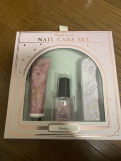 ネイルケアセットのサムネイル