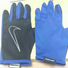 NIKE陸上ランニンググローブのサムネイル