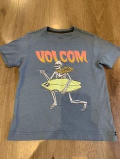 Tシャツ　サイズ110 ボルコムキッズのサムネイル