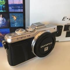 OLYMPUS PEN Lite E-PL7 EZダブルズームキットのサムネイル