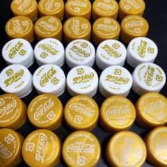 ペットボトルキャップ Coca-Cola 100個のサムネイル