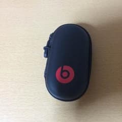 イヤホンケースのサムネイル