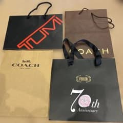 FEILER 、COACH、TUMIのショップ袋のサムネイル