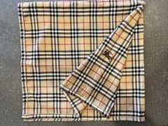 Burberrys ウール100% 大判ブランケット 日本製 130×130cm BURBERRY ウール100% 大判ブランケット 日本製 130×130cm - メルカリ