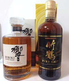 未開封品】ニッカ竹鶴700mlとサントリー響700ml 2本セット 箱付き