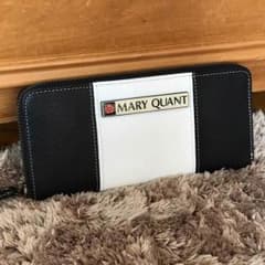 新品 マリークワント 長財布のサムネイル