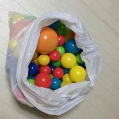 ボールプールボール約160個のサムネイル