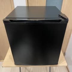 simplus 1ドア冷凍庫 SP-33LRFD1 2024年製 ブラック - メルカリ