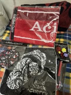 Acid Black Cherry ツアーグッズセットのサムネイル