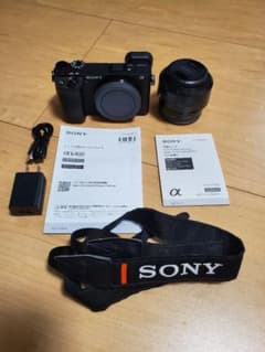 Sony α6400ボディ　sel35f18セットのサムネイル