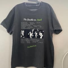 The Beatles on Apple Tシャツのサムネイル