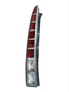 ダイハツムーブL150 Ichikoh D017 テールランプ 本体のサムネイル