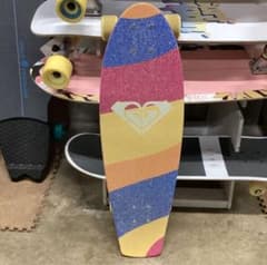 新品格安 女の子に大人気 オシャレなロキシーサーフスケート28インチ