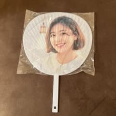 TWICE ジヒョうちわのサムネイル