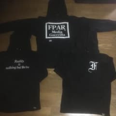 fpar  パーカー　セットのサムネイル