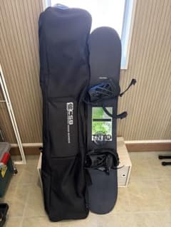 FNTC TNT R スノーボード(153cm) ビンディング付 ケース付のサムネイル