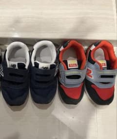 new balance キッズ　シューズ　サンダル　まとめ売りのサムネイル
