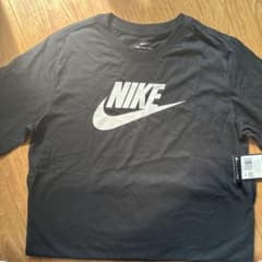NIKE Tシャツ　170 新品　未使用のサムネイル