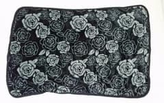 【らん様専用】バラ柄　ブランケット　新品のサムネイル